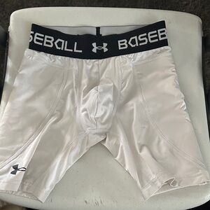 Under Armour Men's White Boxer Briefs